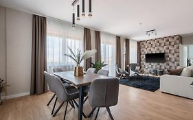 The Rose Garden Budapest Apartments